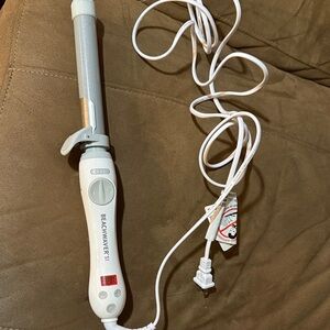 The Beachwaver Co. White Curling Iron